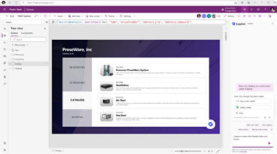 Ένα παράθυρο που εμφανίζει το ερώτημα στην κύρια ενότητα και το copilot ανοιχτό στη δεξιά καρτέλα.