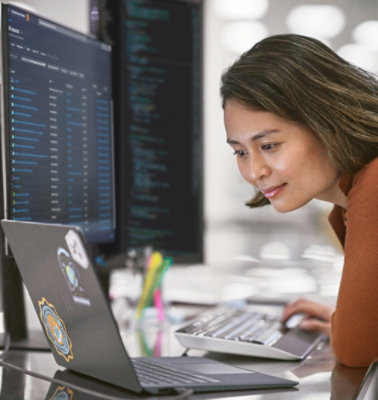 A women working on laptop.
