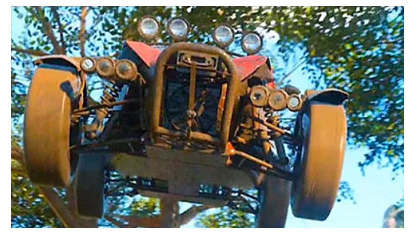 Forza Horizon 5. An off-road vehicle launches through the air.