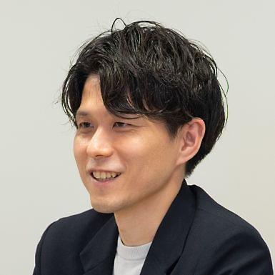 秦 裕大 氏, 政策経営部 秘書広報課 広報担当 主査, 府中市