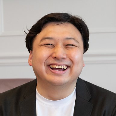 Mr. Noboru Nakano, Cross Frontier Division Associate Principal, Simplex Inc.