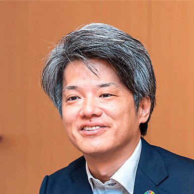 Takayuki Tominaga, Deputy Chief of Research, Digital Platform Development Group, IT Department, Higo Bank