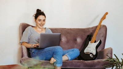 A women working on laptop.