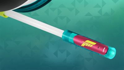 Xbox ワイヤレス ヘッドセット – Forza Horizon 6 限定エディションのマイクのクローズアップ。