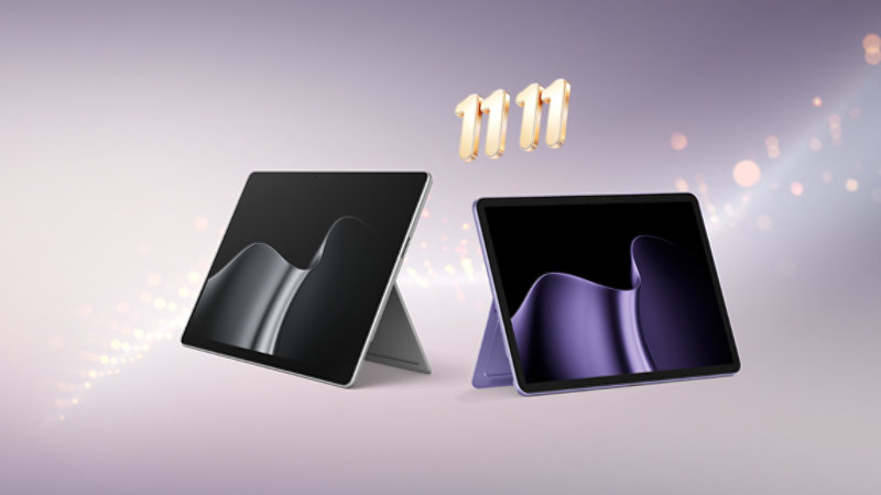 一个Surface Pro 在中间