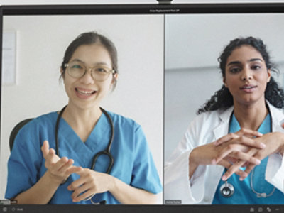 Kolaž žena koje nose uniforme i stetoskope.