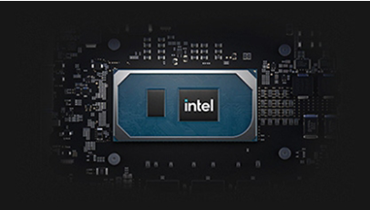 Intel 晶片的特寫。