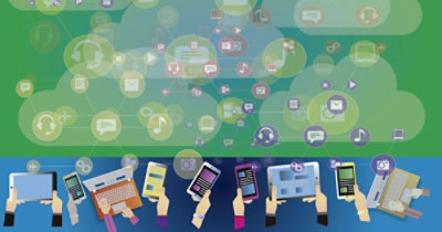 Illustrazione di mani che sostengono vari dispositivi digitali con uno sfondo verde che mostra icone del cloud e degli strumenti di comunicazione.