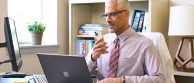 A man holding a cell phone.