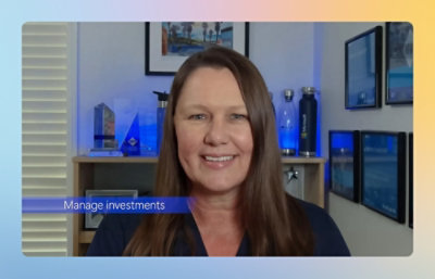 A women with smiley face