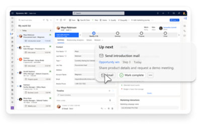 営業案件の獲得ステップと製品の詳細の共有を表示している Dynamics 365 Sales のユーザー インターフェイスの画面