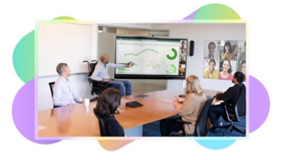 A Group of people are looking at the presentation screen.