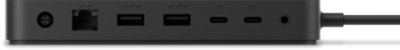 Een close-up van de poorten aan de achterkant van een Surface Thunderbolt 4 Dock voor zakelijk gebruik.