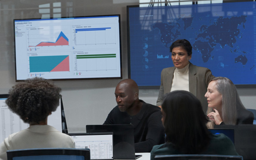 CISO (chief information security officer) collaborating with practitioners in a security operations center