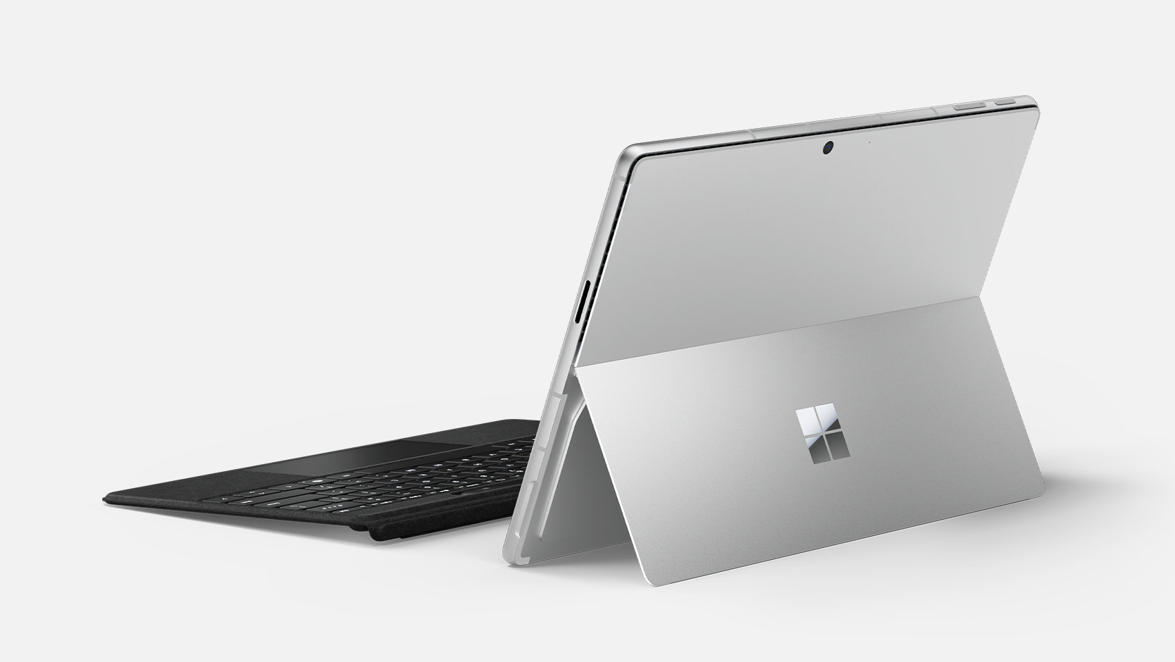 Een hoekaanzicht van de achterzijde toont een Surface Pro Flex-toetsenbord losgekoppeld van een Surface-apparaat.