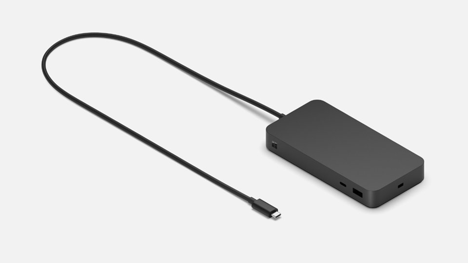 Dokovací stanice Surface Thunderbolt™ 4 zobrazuje nabíjecí kabel.