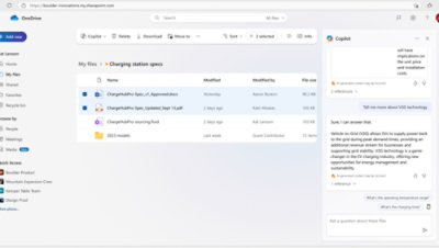 Een computerscherm toont een map genaamd "Specificaties laadstation"