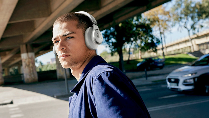 JBL Live 660 Noise Cancelling Wireless Headphones - Expert Portlaoise