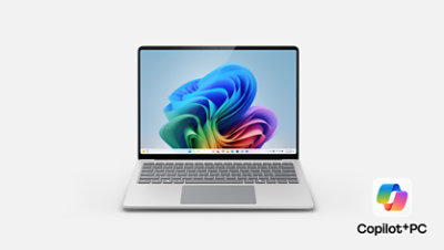 Een Surface Laptop, Copilot+ PC, 13 in de kleur Platinum.