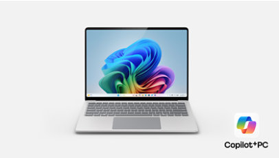 プラチナカラーの13.8インチ Surface Laptop（Copilot 搭載PC）