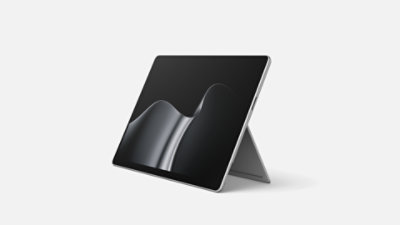 A Surface Pro for Business in the color Platinum with Intel® processors.
