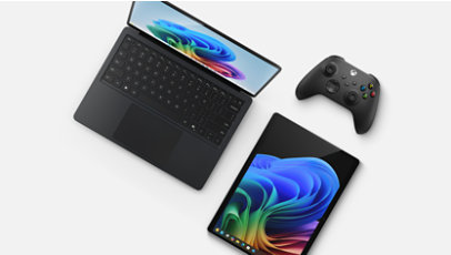 Draufsicht auf einen Surface Laptop Copilot plus PC, ein Surface Pro Copilot plus PC-Tablet und einen Xbox Wireless Controller.