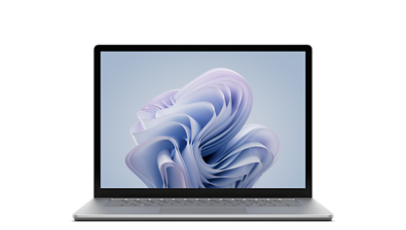 Un dispositivo Surface Laptop 6 per le aziende.