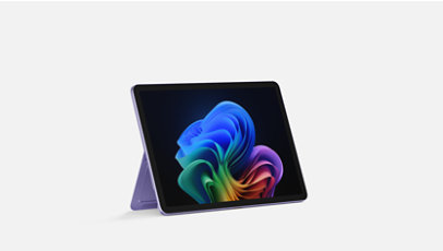 Eine linke Vorderansicht eines aufgeklappten Surface Pro, Copilot+ PC, 12 Zoll in Violet.