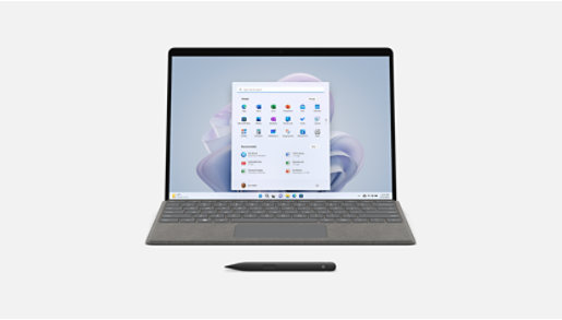 Ansicht des Surface Pro 9 aus schrägem Winkel von vorn.