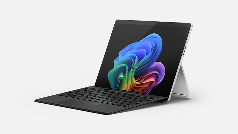 13 インチ Surface Pro 2-in-1 ノート PC, Copilot+ PC 同梱版を