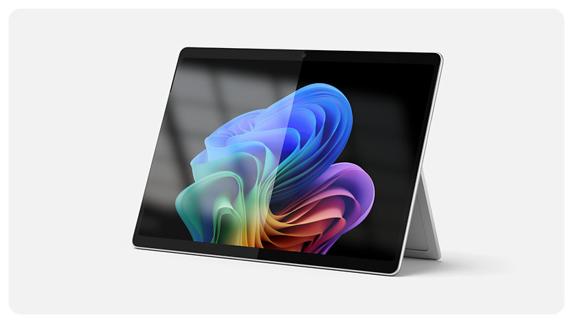 Grande plano do ecrã antirreflexo de um Surface Pro para Empresas.