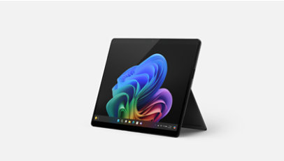 Un tablet Surface Pro nero.