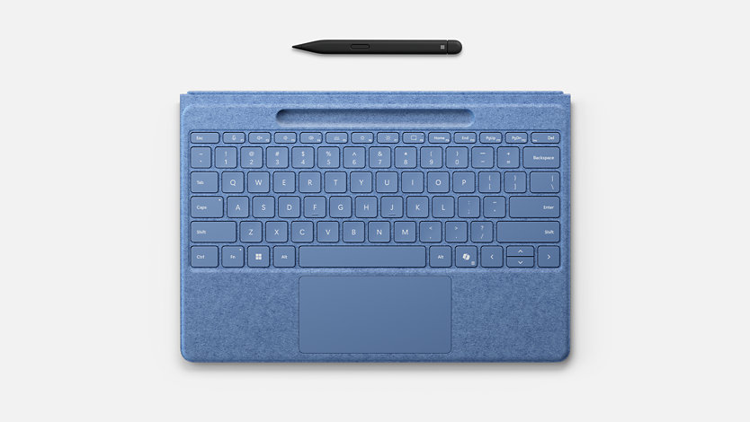 Un Clavier Surface Pro Flex avec stylet Slim Pen.