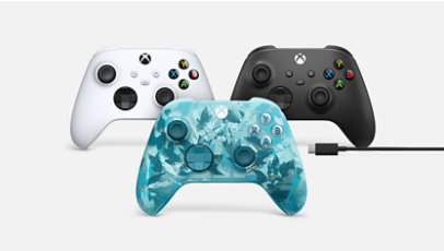 Xbox ワイヤレスコントローラーブレイカーシリーズ、Xbox ワイヤレスコントローラーロボットホワイトとワイヤレスコントローラー USB-C の画像