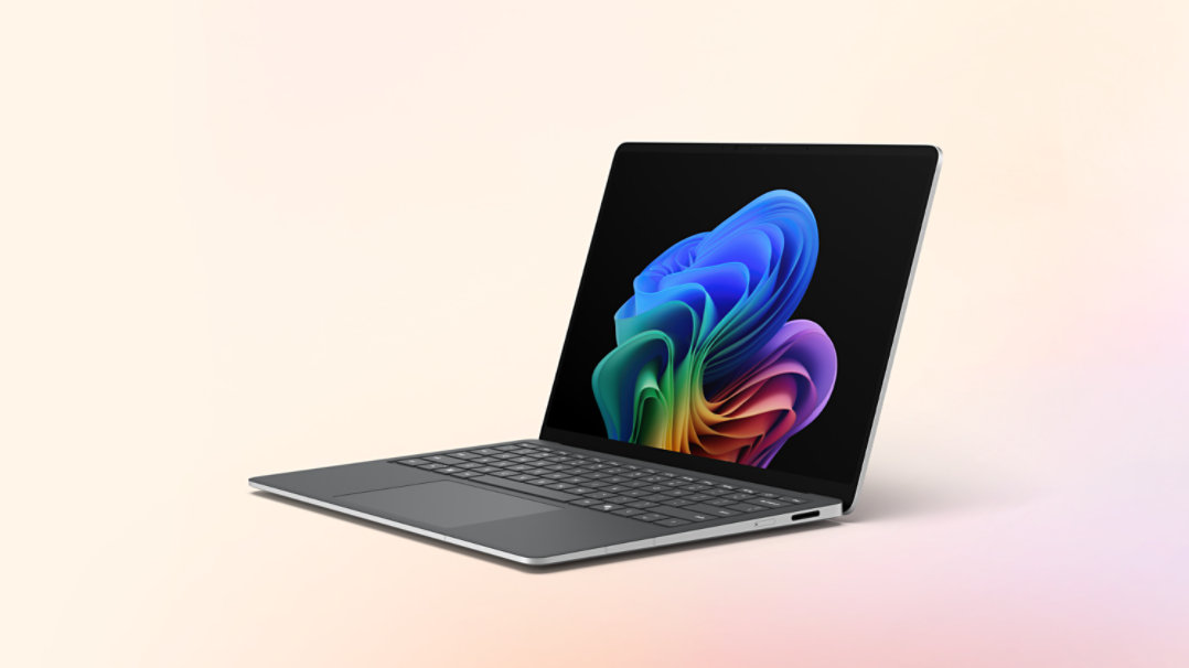 A side view of Surface Laptop for Business in the colour Platinum.