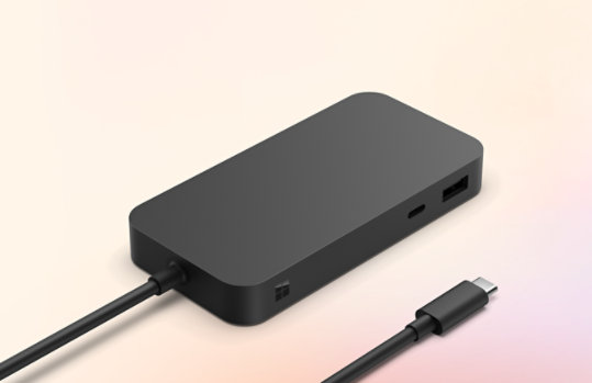 Un Station d’accueil Surface USB4 pour les entreprises et un câble USB-C®.