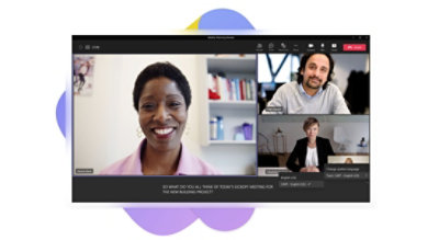 Appel vidéo Teams avec quatre participants et un sous-titreur CART ajouté à la réunion.