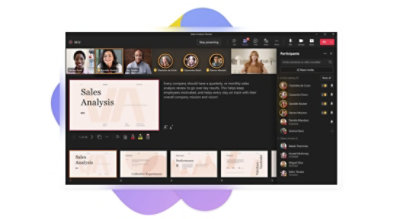 Appel vidéo Teams avec sept participants, présentation sur l’analyse des ventes et panneau sur la droite montrant les participants et l’ordre dans lequel ils ont levé la main.