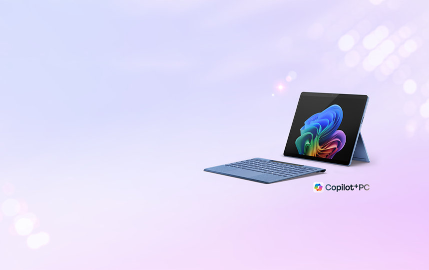 Une Surface Pro en 13 pouces avec clavier détachable de couleur saphir.