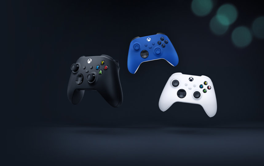 An Xbox Wireless Controller in Carbon Black.