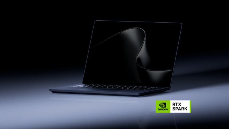 一个Surface Laptop Ultra 在图片中间