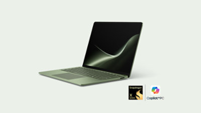 An angled 13.8-inch Surface Laptop (8th Edition) in the color Jade.