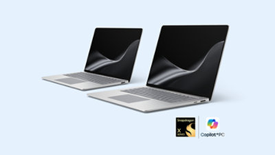 13-calowy Surface Laptop obok 15-calowego Surface Laptop, oba w kolorze platynowym.