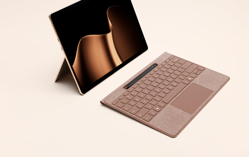 Microsoft Surface Pro 3 本体 + キーボード + ペン Surface Pro 13 インチ フレックス キーボード (ペン収納付き / スリム