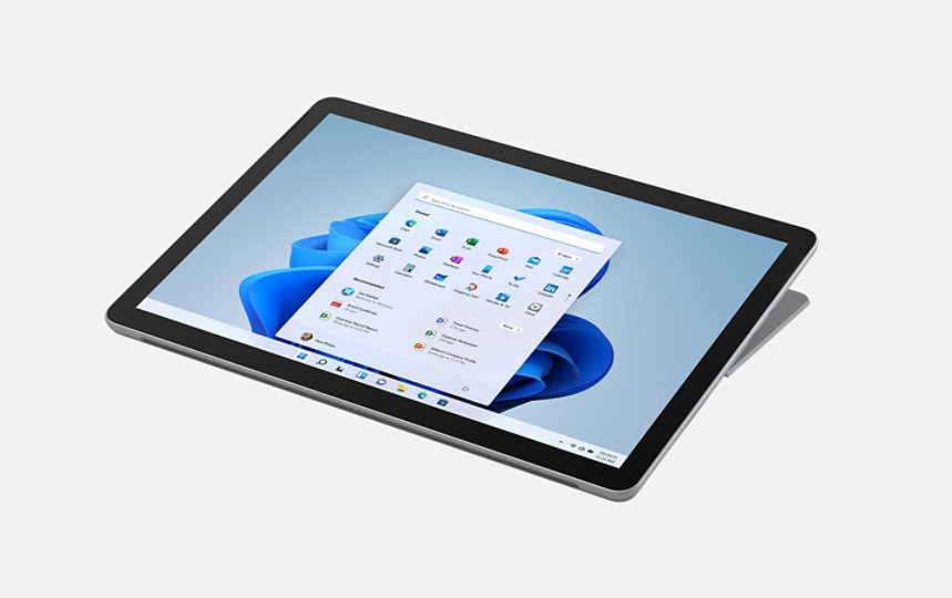 Surface Go 3 in Platinum.