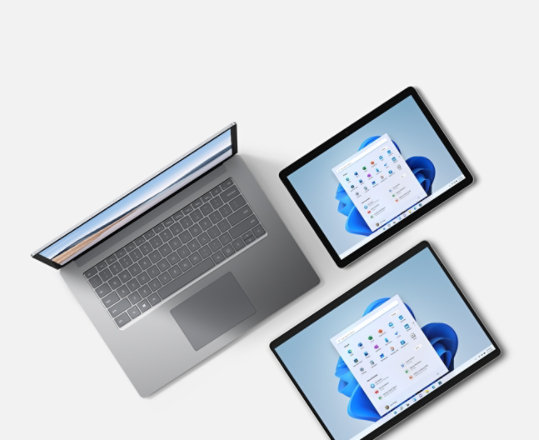 PC portable Surface Pro 8, Surface Laptop Studio et casque audio Surface Headphones.