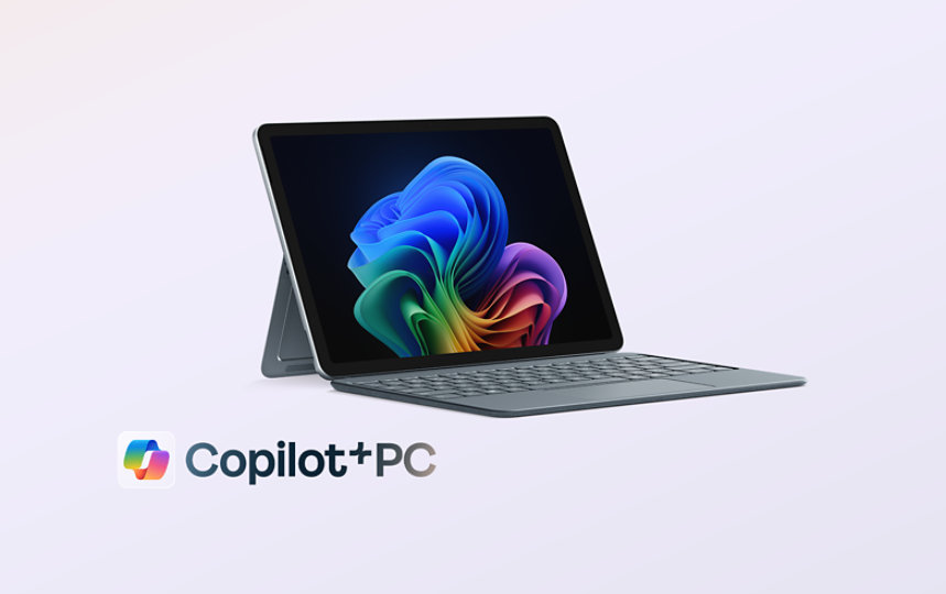 オーシャン グリーンの Surface Pro, Copilot+ PC, 12 インチ と Surface Pro 12 インチ キーボード。