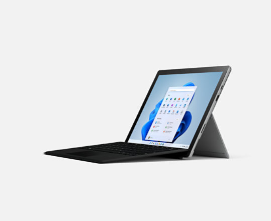 Surface Pro 7+ używany jako laptop.