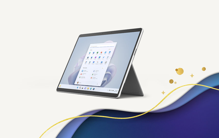 Eine Ansicht des Surface Pro 9 aus schrägem Winkel.
