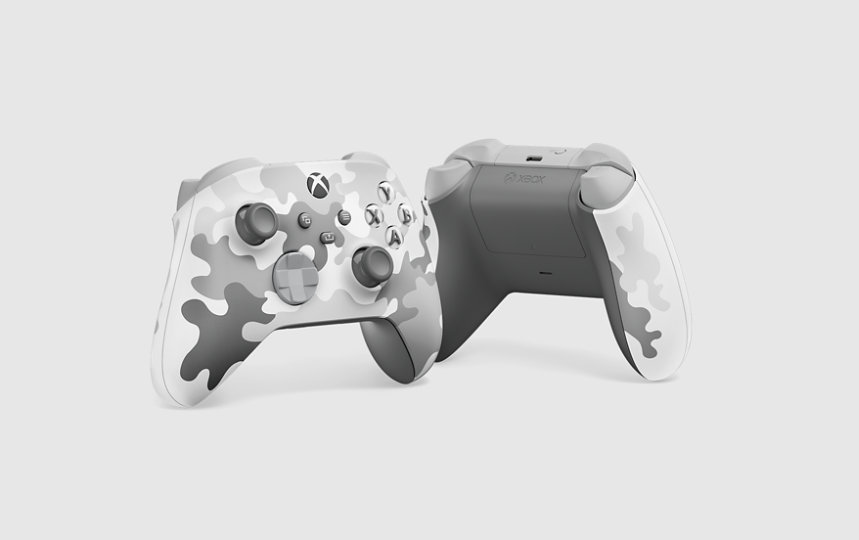 Front and back views of Xbox Wireless Controller – Arctic Camo Special Edition.